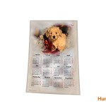 Stoff-Kalender 2025 mit verschiedenen Hunde-Motiven